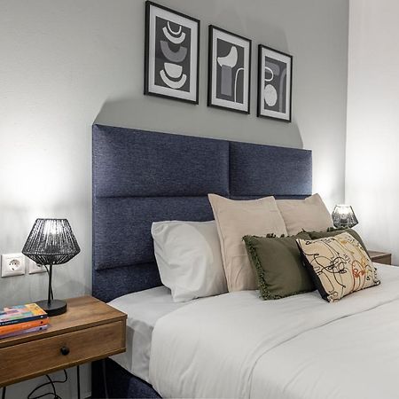 Phaedrus Living: City Center Luxury Flat Loukianou Atenas Exterior foto