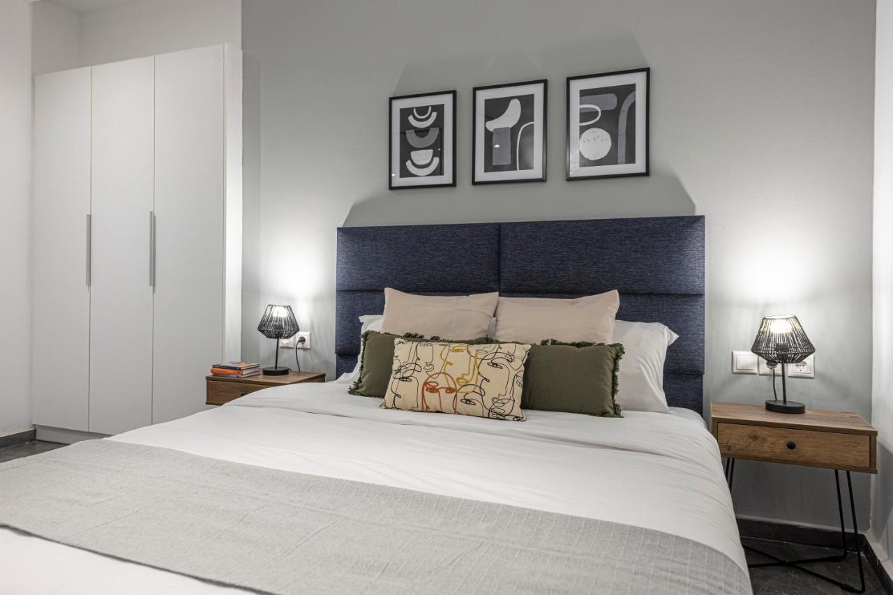 Phaedrus Living: City Center Luxury Flat Loukianou Atenas Exterior foto